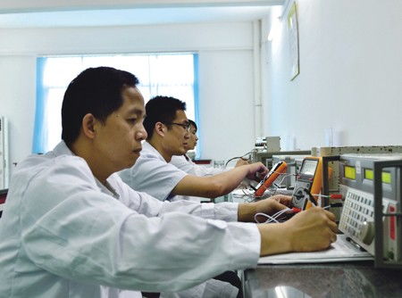 东莞市世通仪器检测服务有限公司 专业检验检测服务的卓越选择